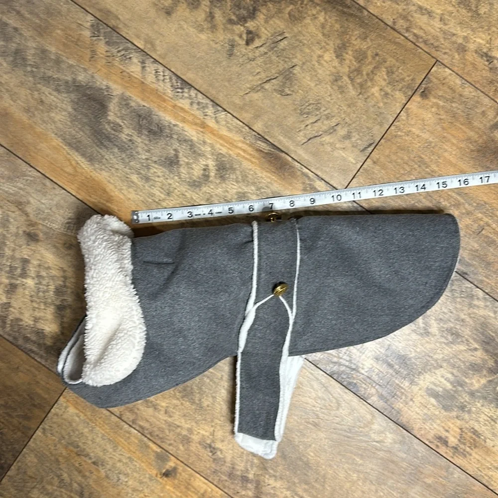 Cozy Gray Sherpa-Lined Dog Coat Sz L